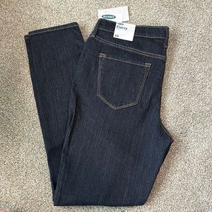Old Navy Curvy Skinny dark blue jeans.
